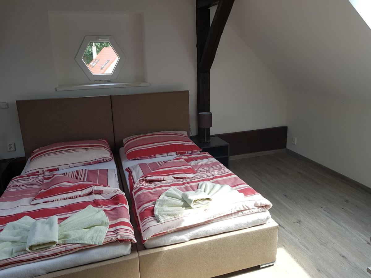 Apartmany Pod Klasterem Kladruby  外观 照片